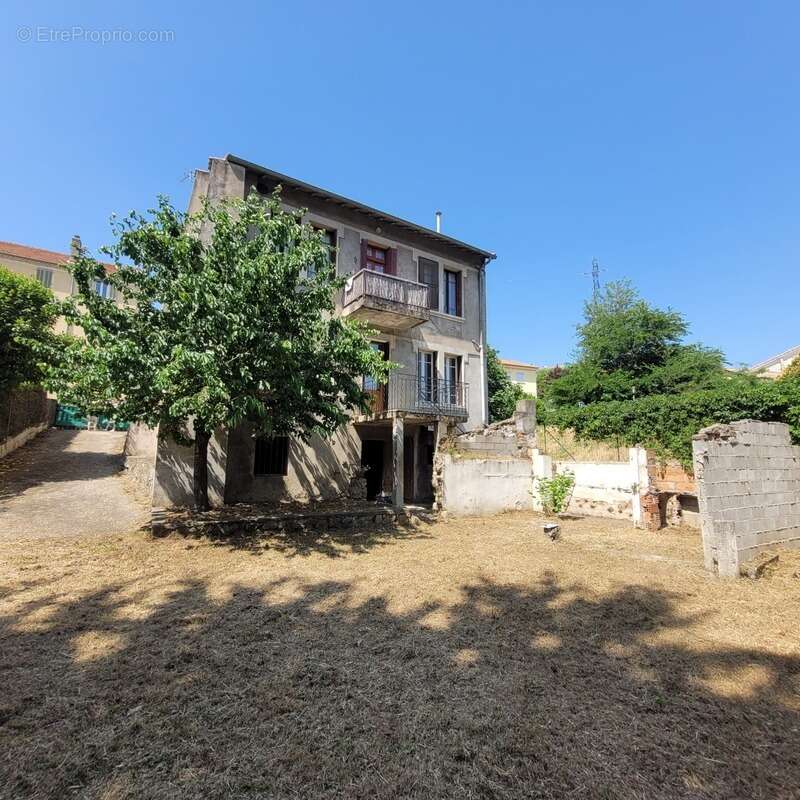 Dpt Gard (30), à vendre ALES immeuble de rapport 175m2 environ à rénover + terrain 300m² environ - photo 4