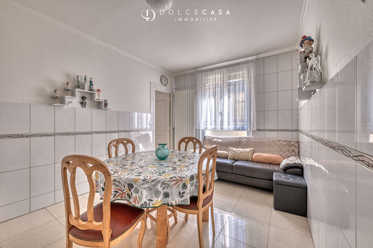 Appartement à LE PERREUX-SUR-MARNE