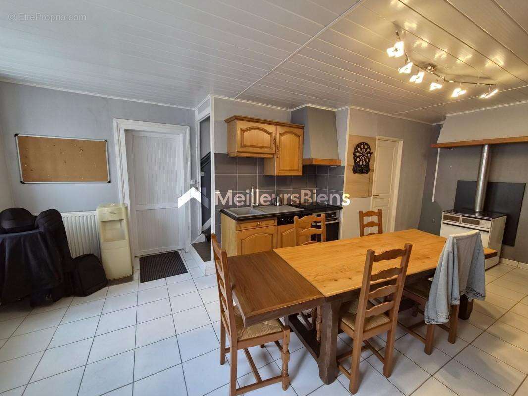Maison à CHALINDREY