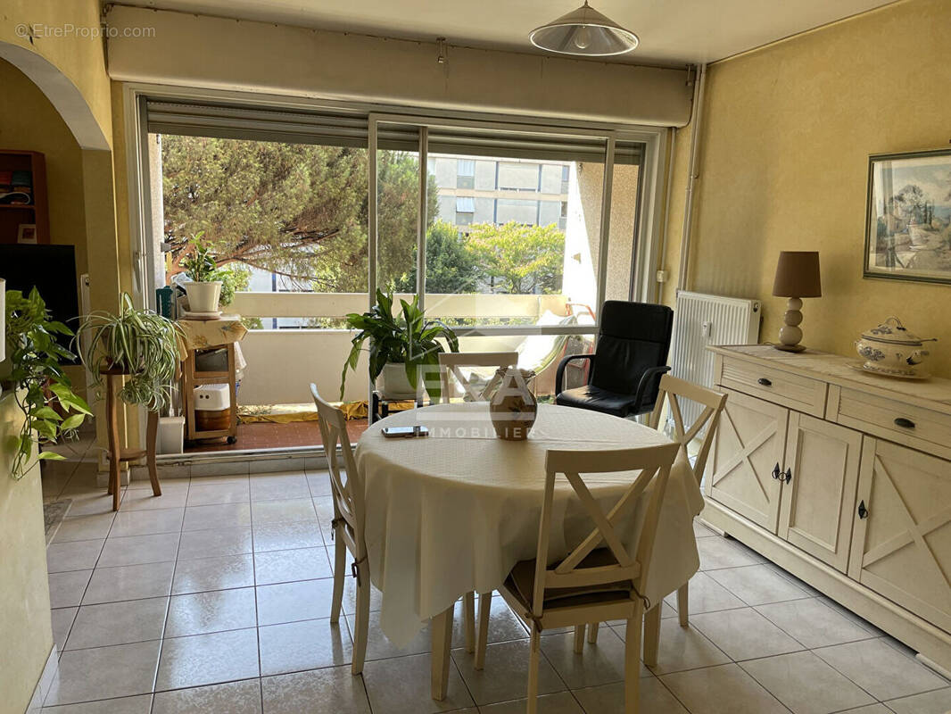 Appartement à FREJUS