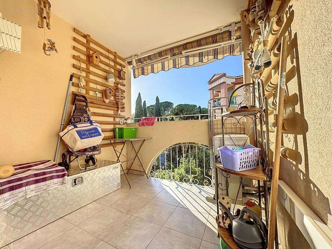 Appartement à FREJUS