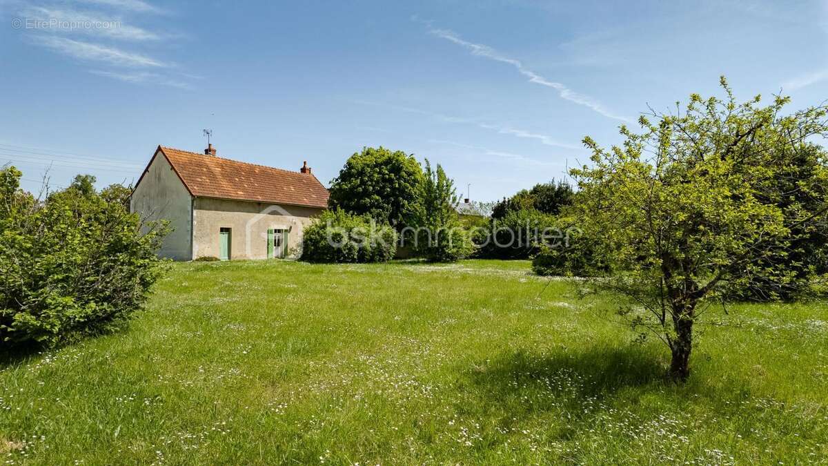 Maison à ARGENVIERES