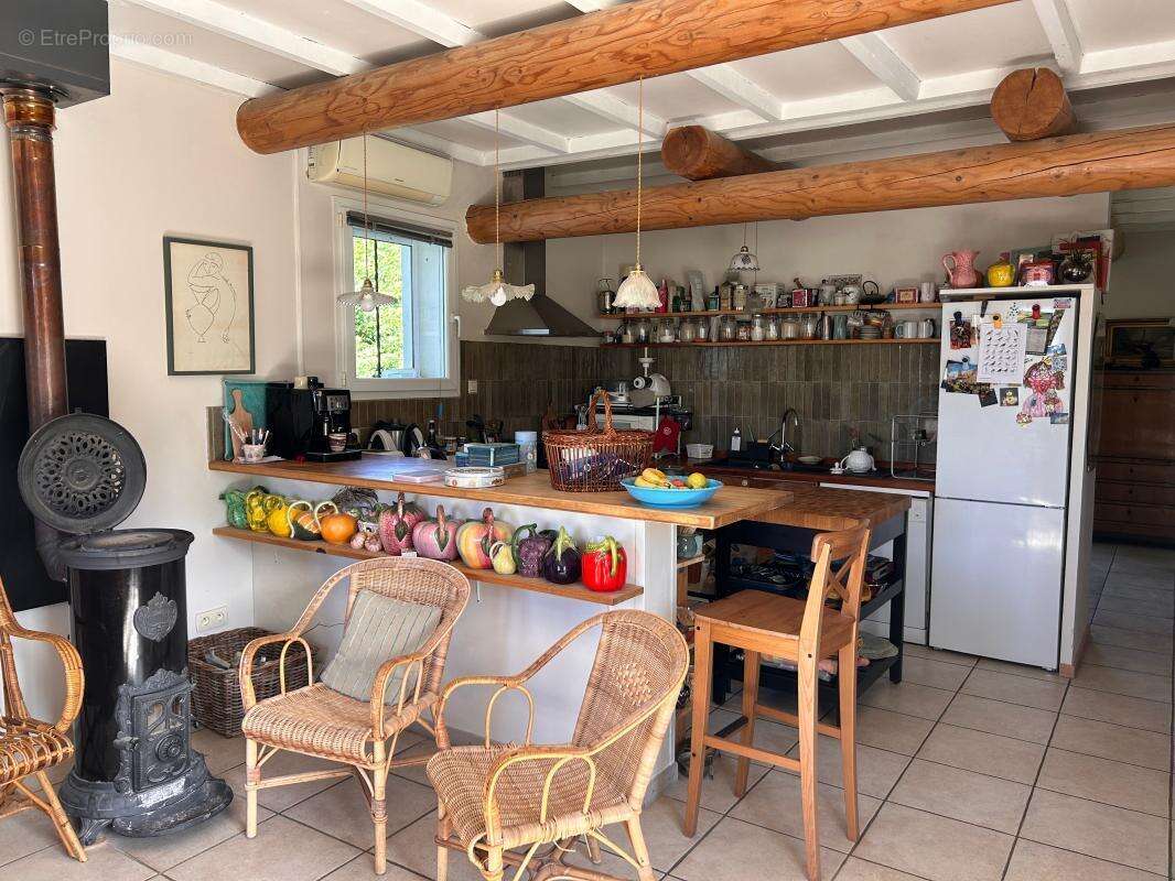 Maison à SAINT-ROMAN-DE-MALEGARDE