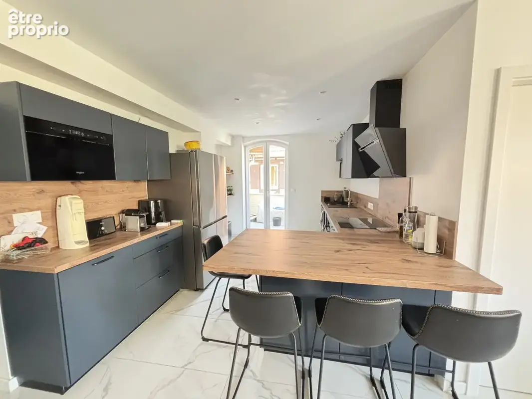 Superbe appartement 4 pièces lumineux de 92,7 m2 + parkings - photo 3