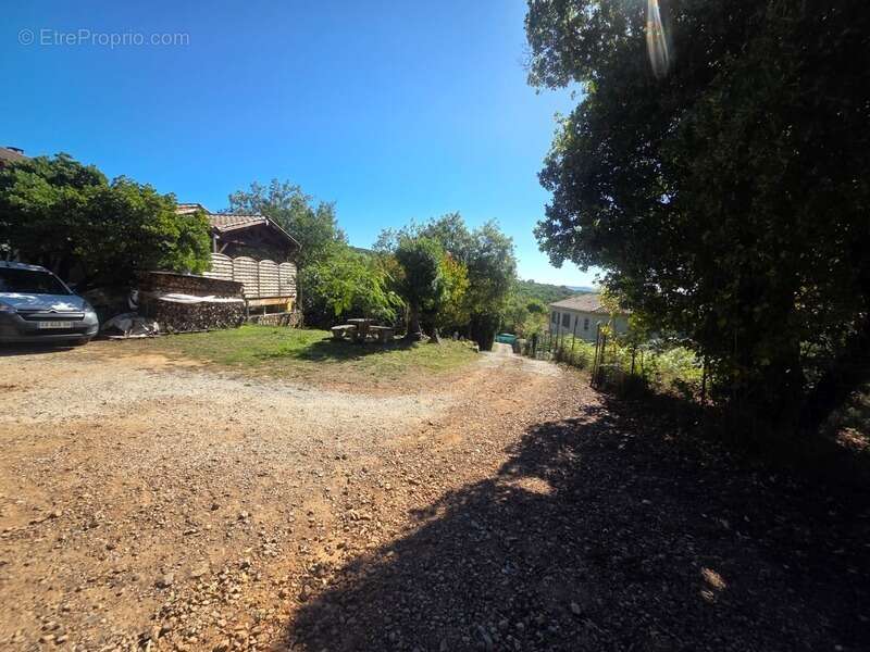 Maison à DURFORT-ET-SAINT-MARTIN-DE-SOSSENAC