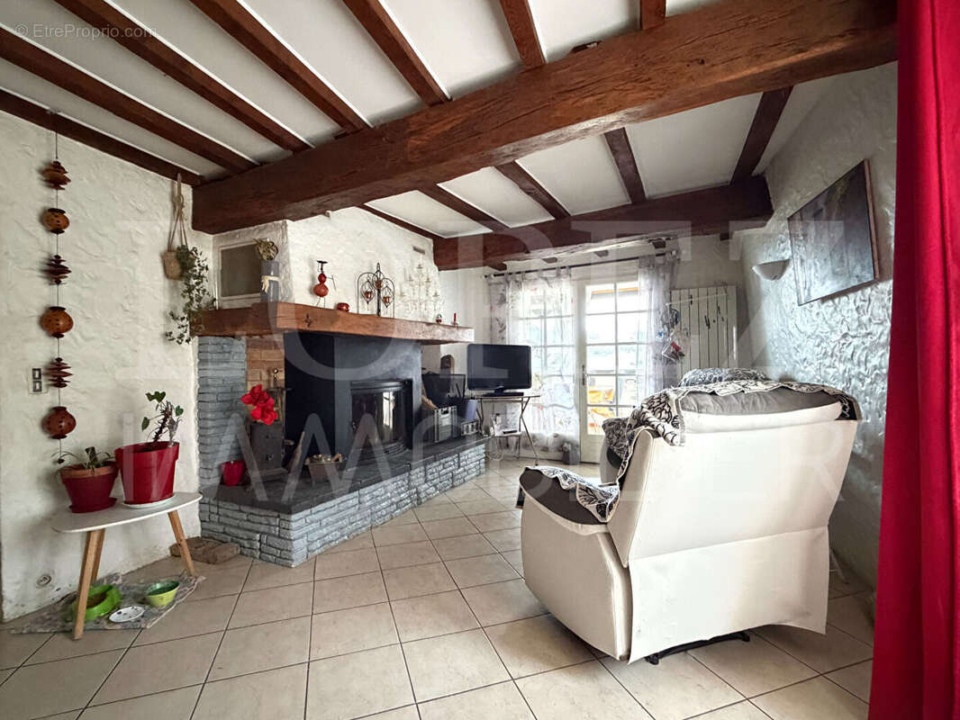 Maison à ESCOUSSENS