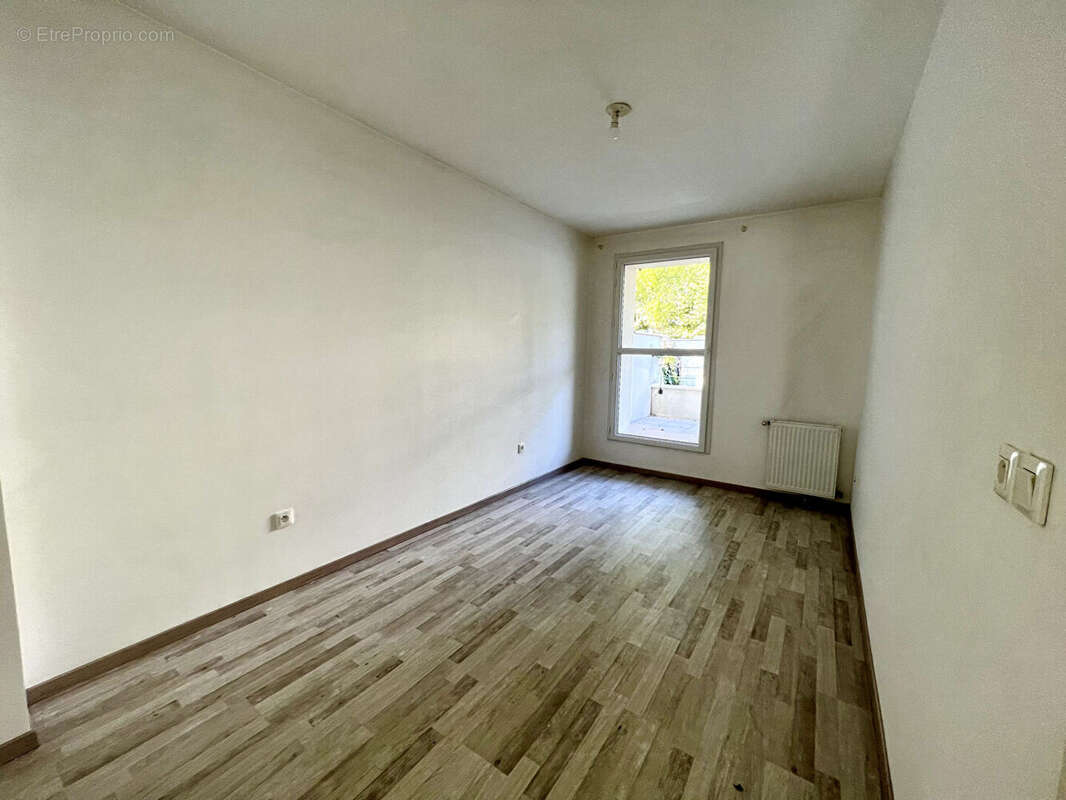 Appartement à BRIE-COMTE-ROBERT