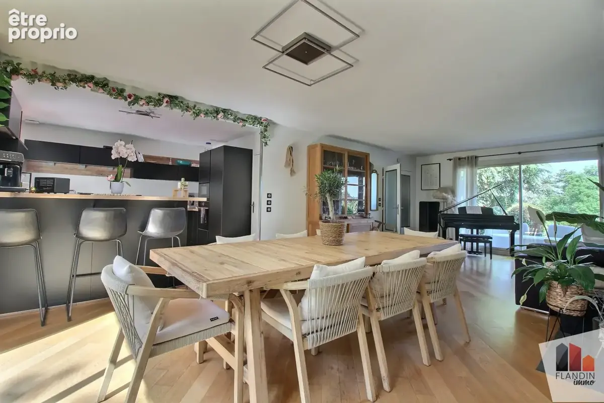 Maison 151 m² à Vernaison  - photo 2