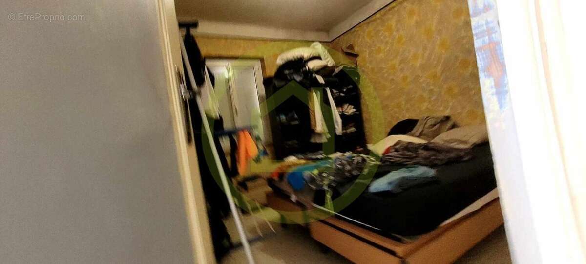 Maison à SAINT-HILAIRE-DE-BRETHMAS