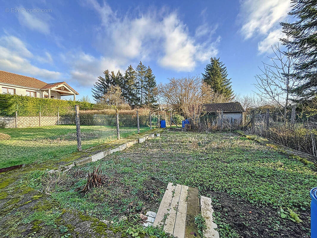 Maison de village à conforter - photo 11
