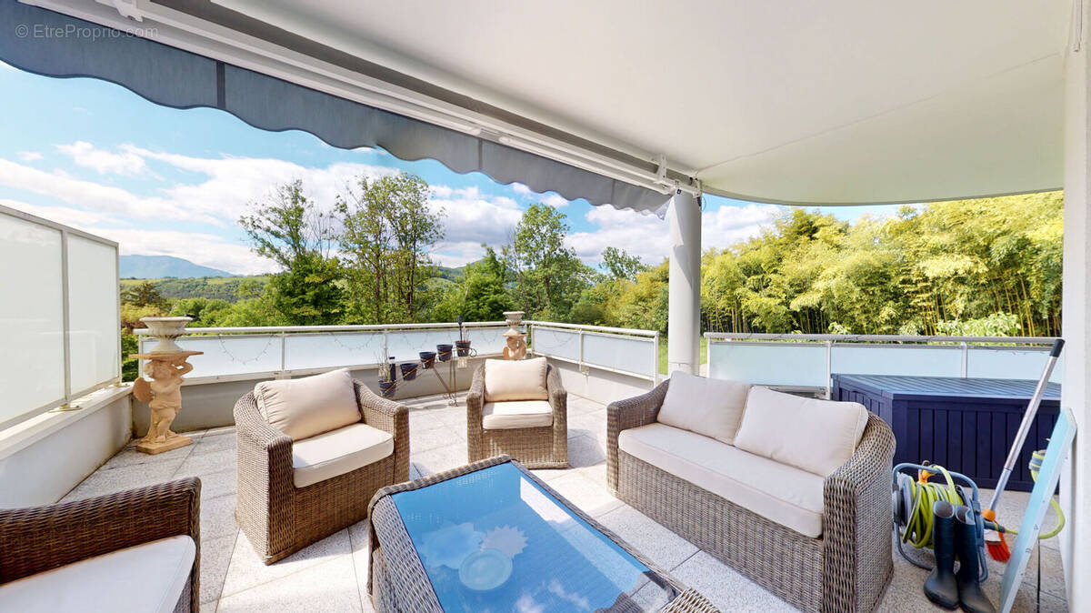 Appartement à SAINT-MARTIN-D'URIAGE