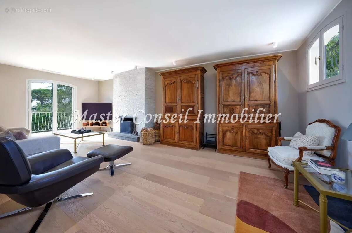 Domaine privé  superbe villa 8p 280m² contemporaine renovee  vue mer - photo 21