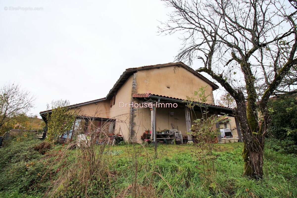 Maison à SAINT-AMOUR