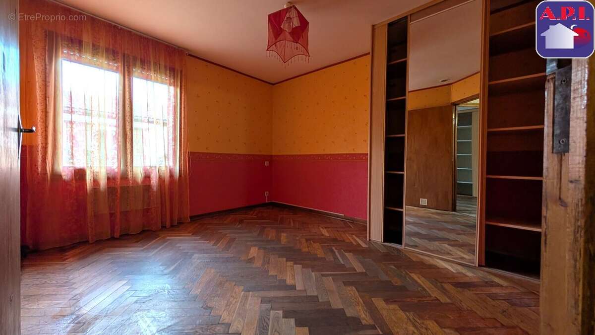 Maison à CASTANET-TOLOSAN