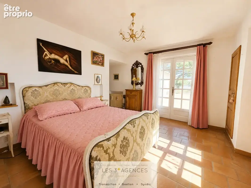Grimaud   authentique bastide provençale à deux pas du village - photo 8