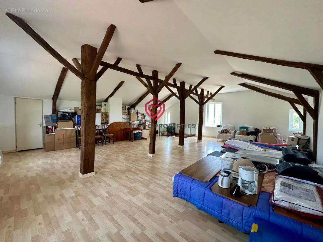 Belle maison 3 chambres avec piscine à Projan - photo 14