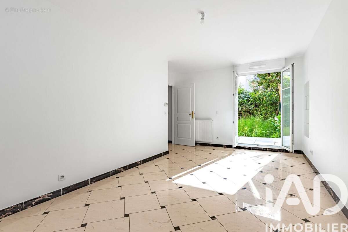 Photo 3 - Appartement à CHENNEVIERES-SUR-MARNE