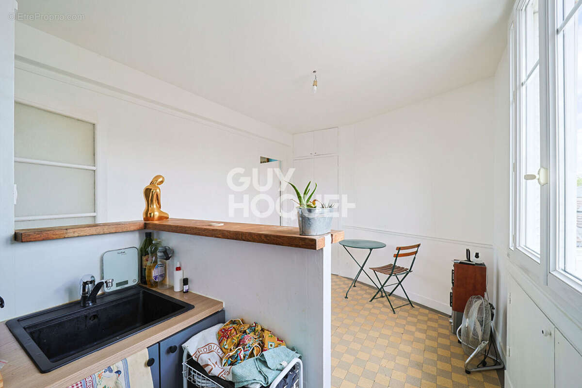 Appartement à ISSY-LES-MOULINEAUX