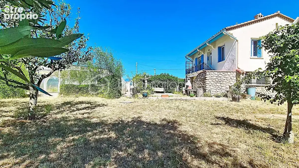 Maison 4 faces avec vue sur le Canigou – 1760 m² de terrain, piscine, garage, dépendance, panneaux solaires - photo 21