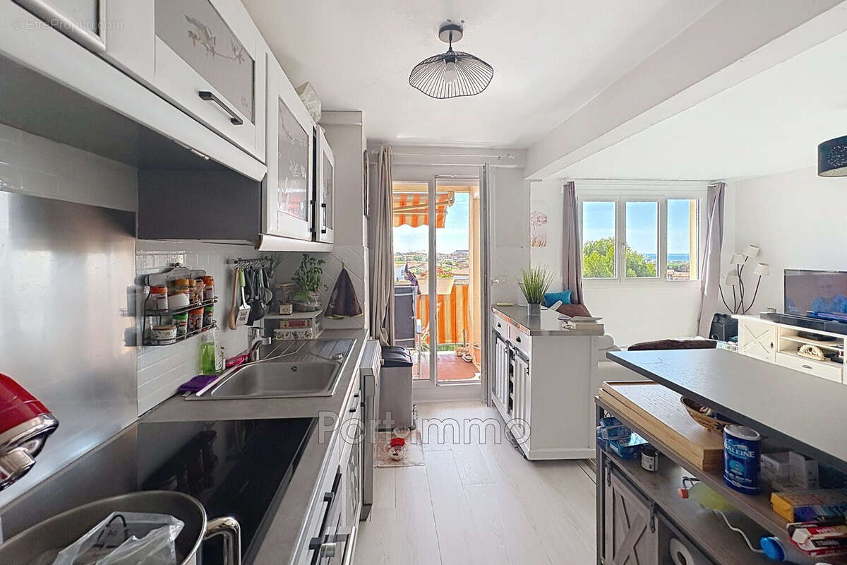 Appartement à CAGNES-SUR-MER