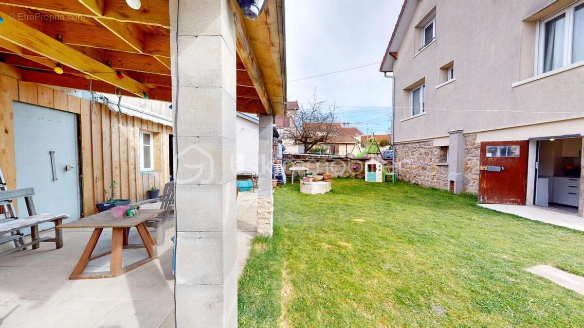 Maison à VILLENEUVE-SAINT-GEORGES