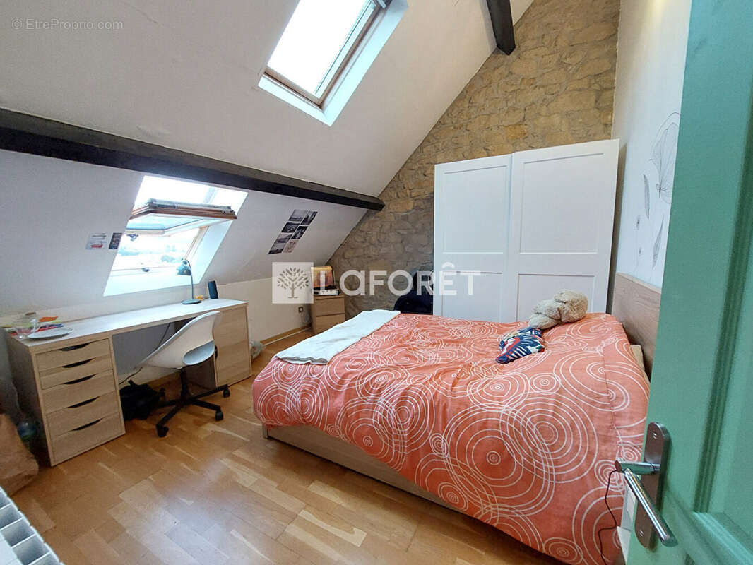 Appartement à AUDUN-LE-TICHE