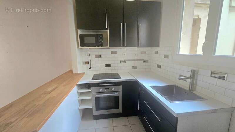 Appartement à PARIS-10E