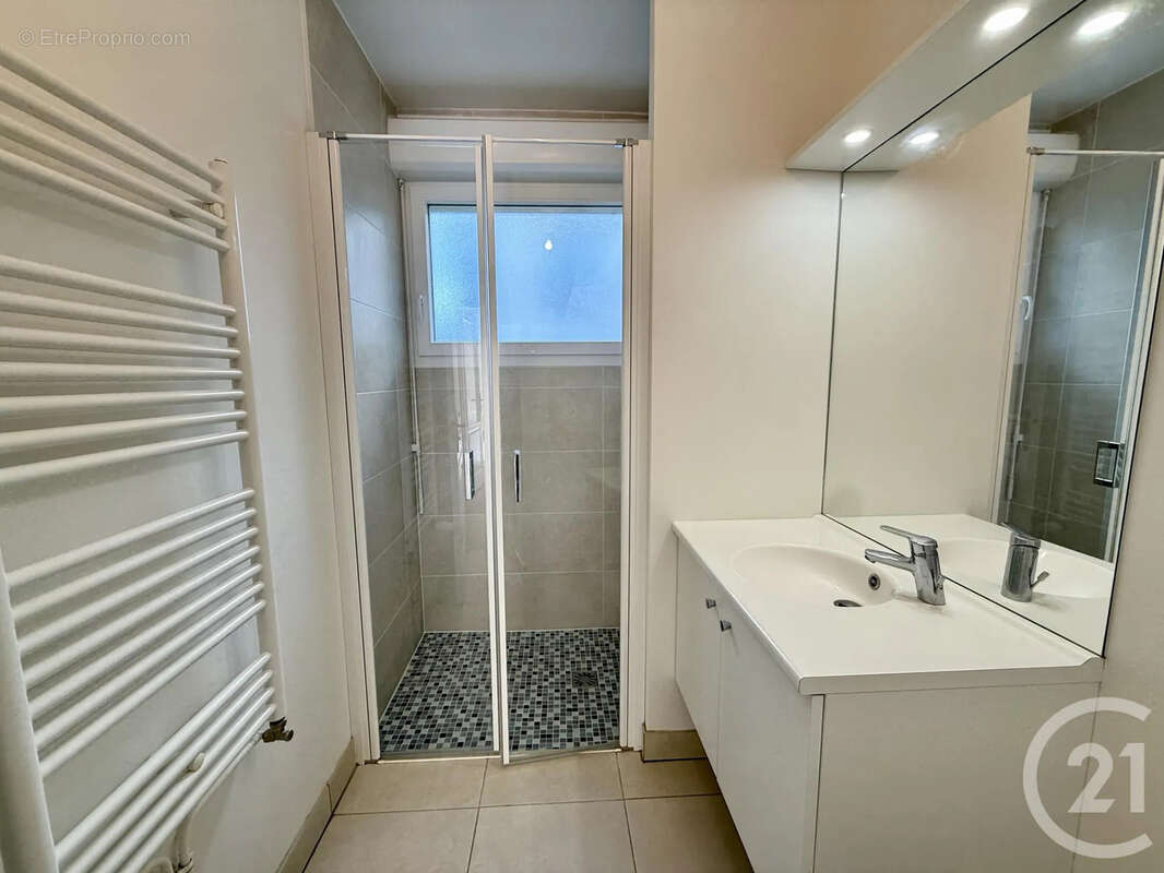 Appartement à FONTAINEBLEAU