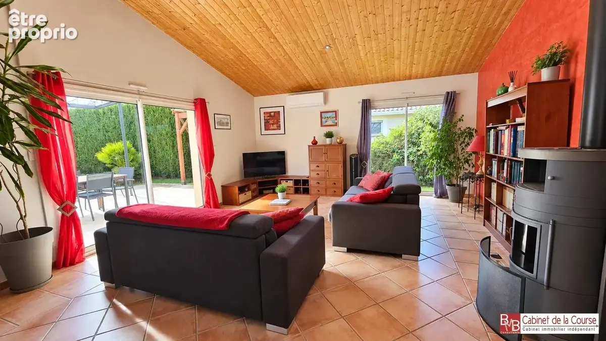 Maison 6 pièces 185 m² à vendre à Cursan (33670) - photo 4