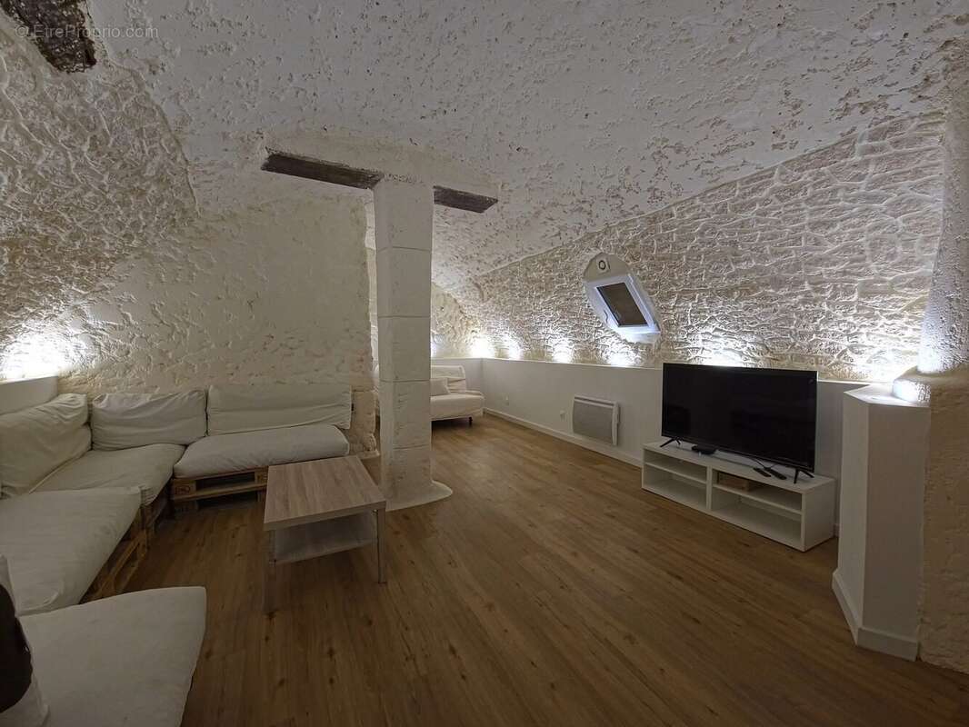 Appartement à AUBAGNE