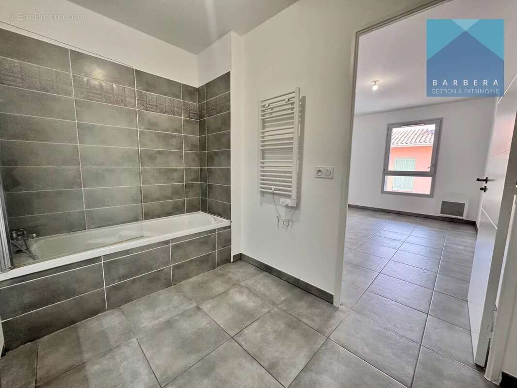 Appartement à DRAP