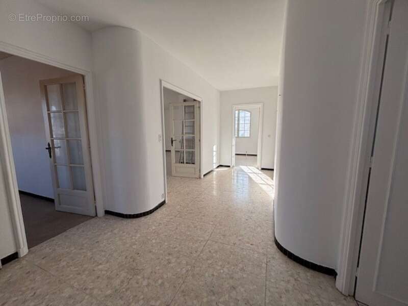 Maison à vendre 7 pièces BEZIERS (34) - photo 9