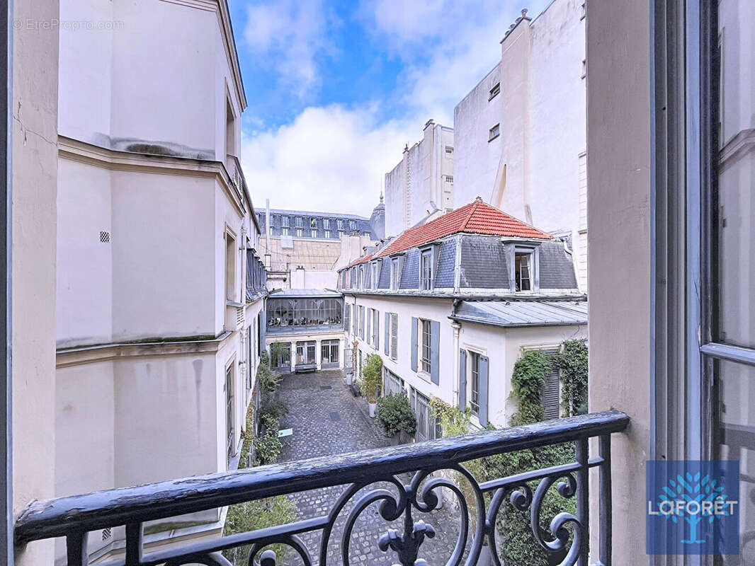 Appartement à PARIS-9E