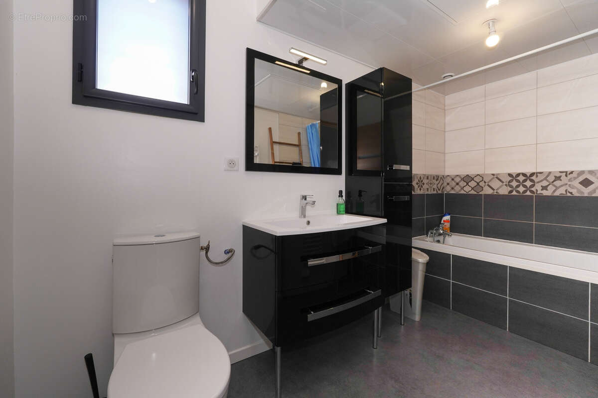 Maison à CLERMONT-FERRAND