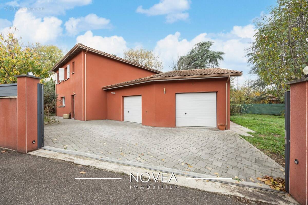 Maison à FRANCHEVILLE