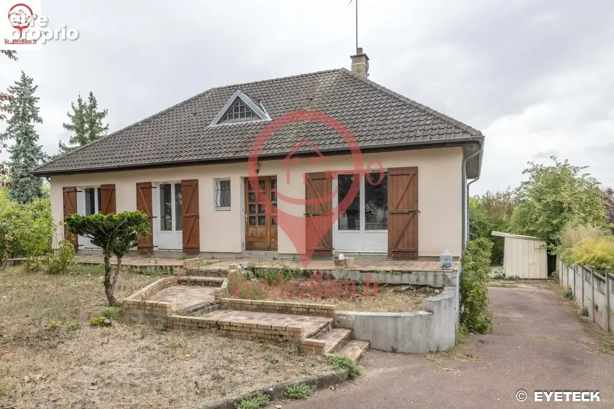 Maison familiale de 126 m2 (plus de 140 m2 au sol) - Terrain 743m2 - photo 4