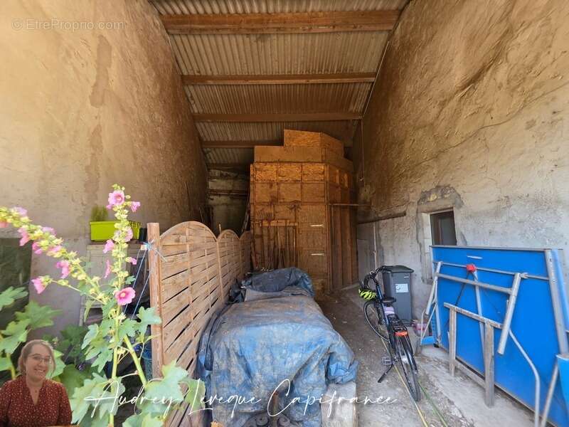 Maison à vendre 8 pièces SAINT SATURNIN DU BOIS (17) - photo 17
