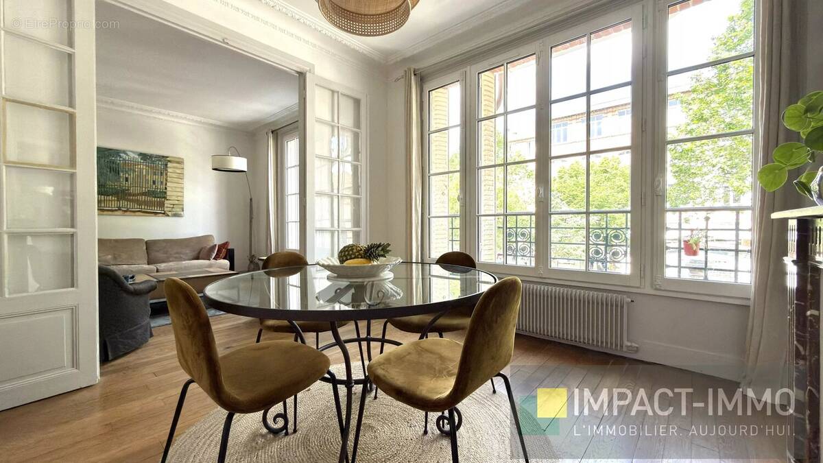 Appartement à ASNIERES-SUR-SEINE