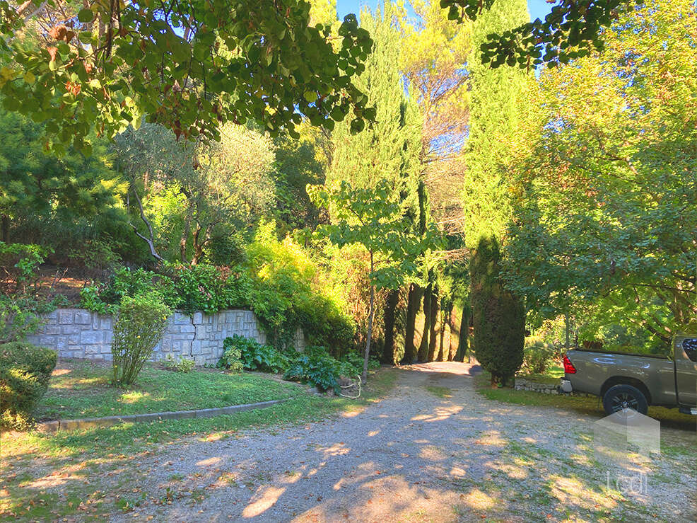 Maison à MONTELIMAR