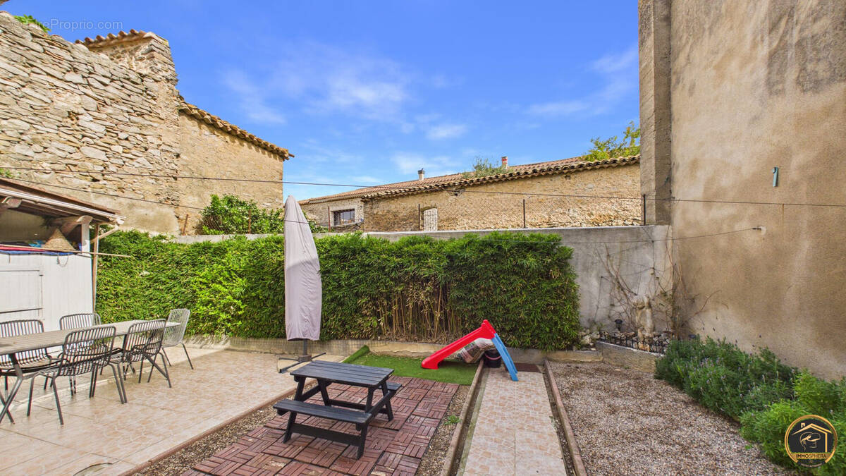 Maison à OLONZAC