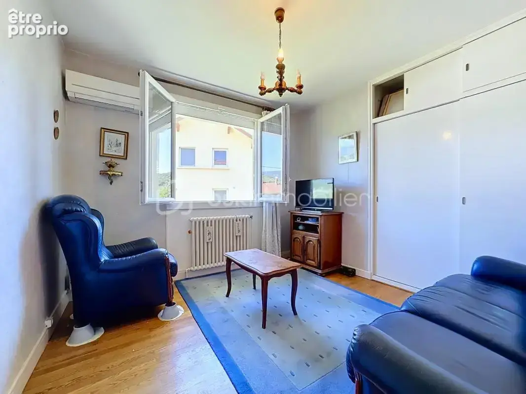 Maison familiale avec jardin de 700 m² – Quartier de la Commanderie – Échirolles - photo 16