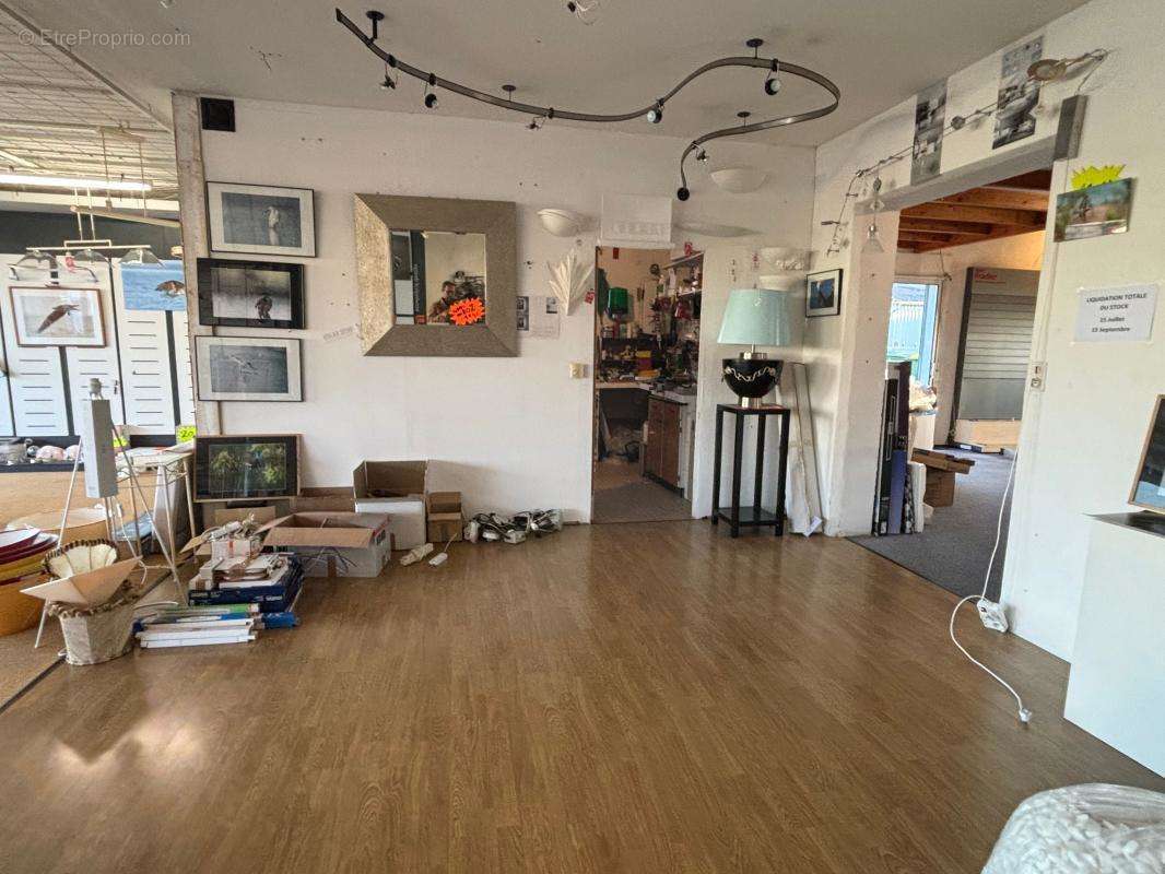 Commerce à SAINT-PIERRE-D&#039;OLERON