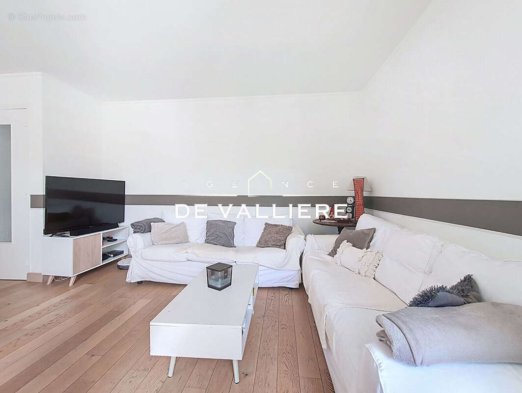 Appartement à RUEIL-MALMAISON