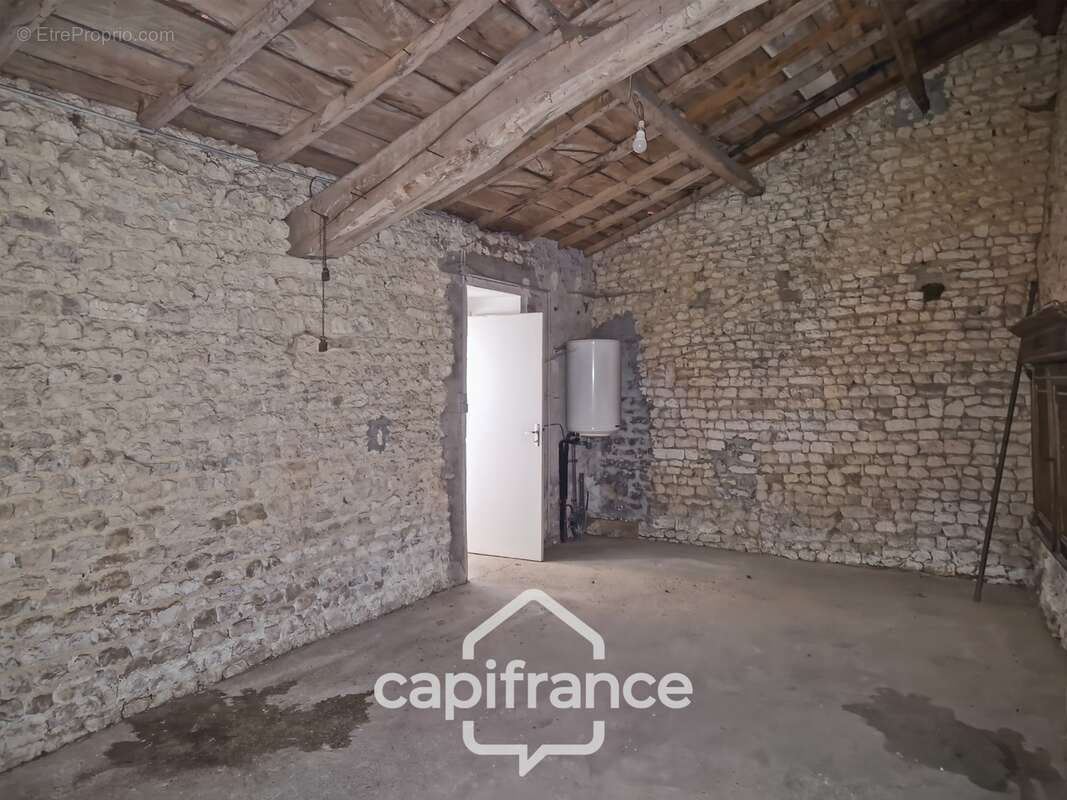 Maison à vendre 4 pièces PAILLE (17) sur 650 m² de jardin avec garage - photo 21