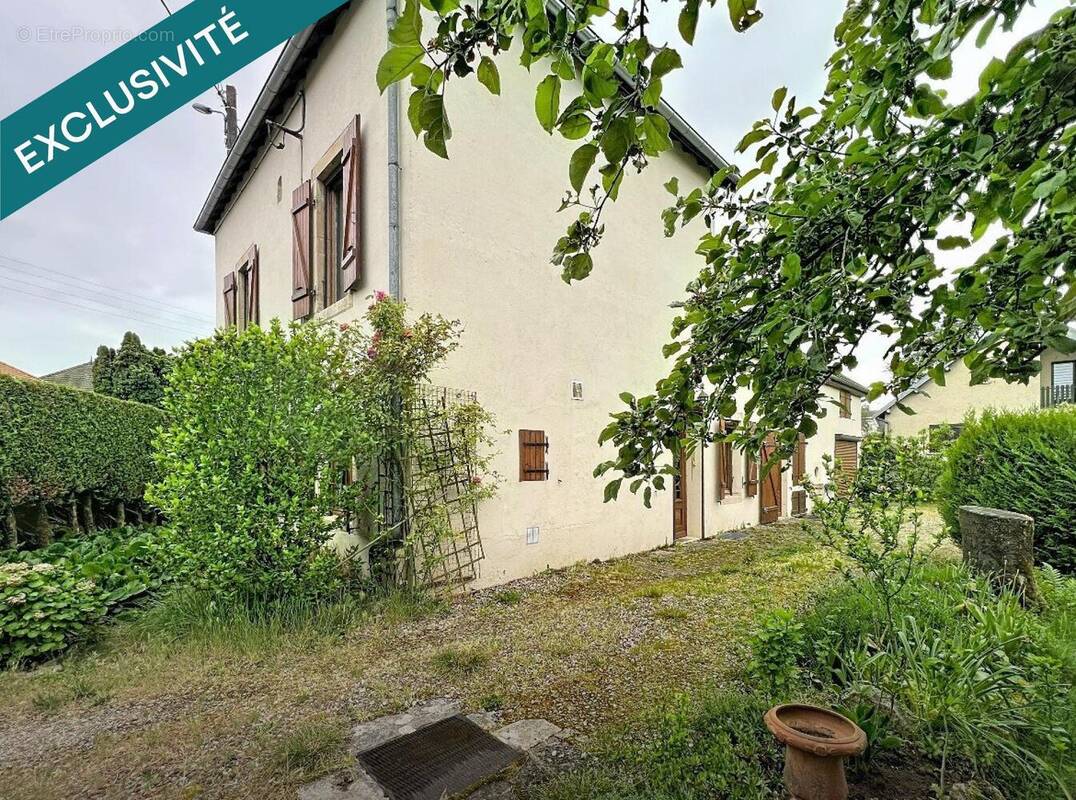 Photo 1 - Maison à GRAY-LA-VILLE