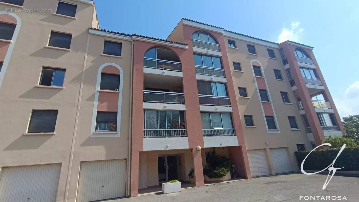Appartement à FREJUS