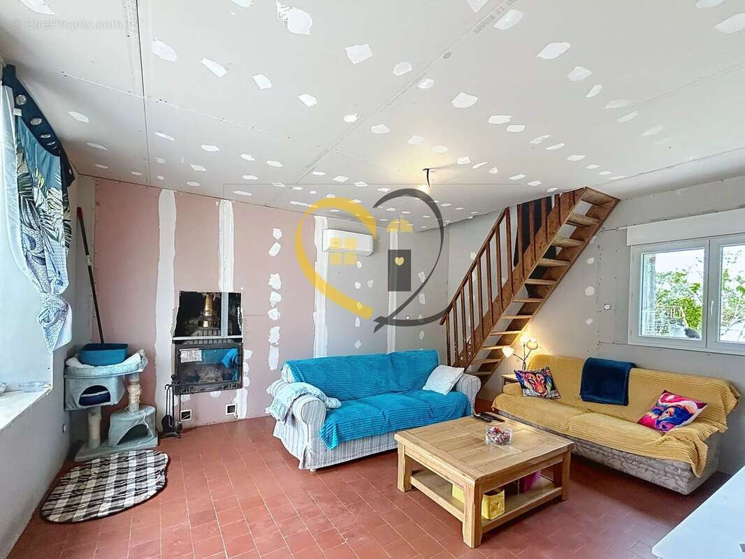 Maison à LA CELLE-CONDE