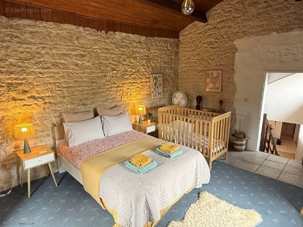 Charmante Maison En Pierres Avec Gîte En Activité, A Proximité De Mansle - photo 31