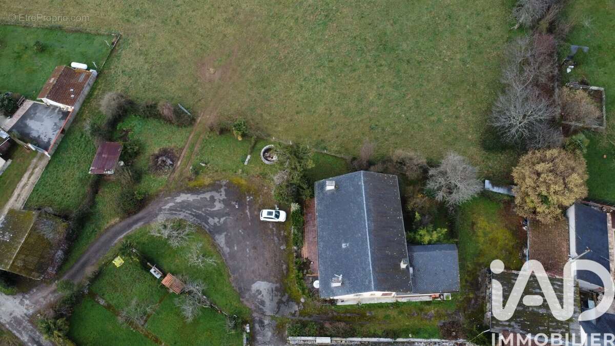 Photo 2 - Maison à SAINT-LIZIER