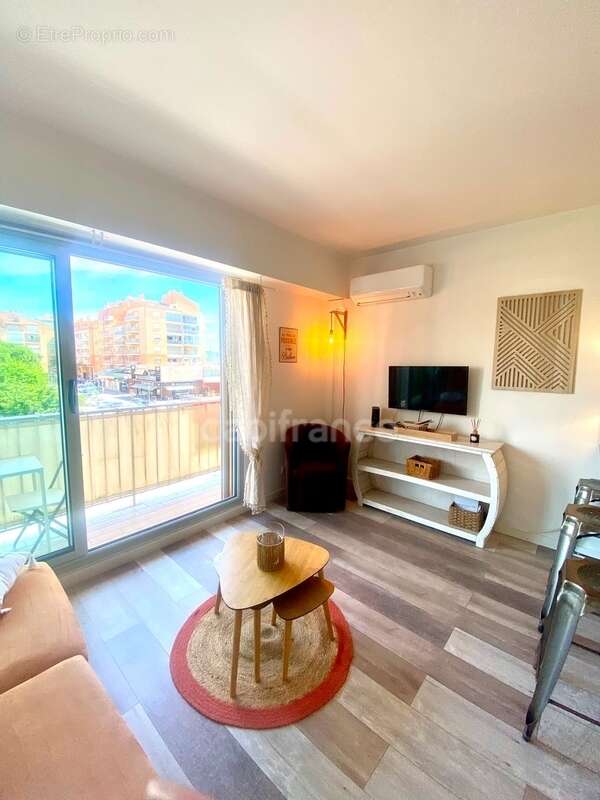 Appartement à HYERES